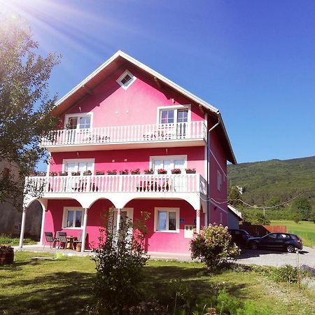 House Rapo Hotel Korenica Exterior photo