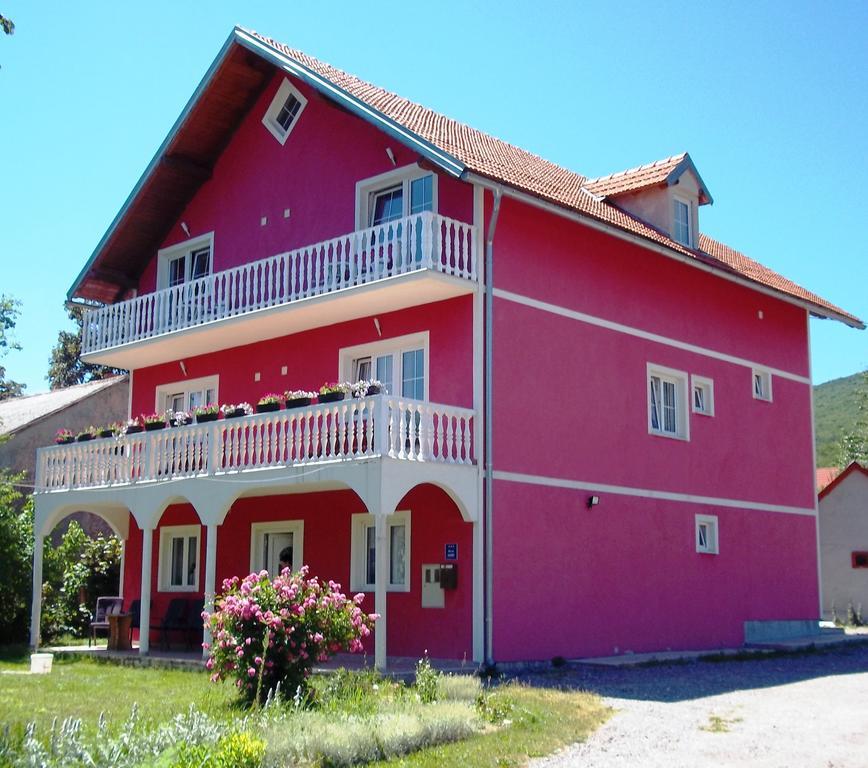 House Rapo Hotel Korenica Exterior photo