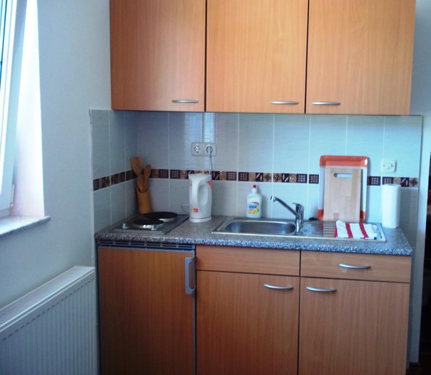 House Rapo Hotel Korenica Room photo