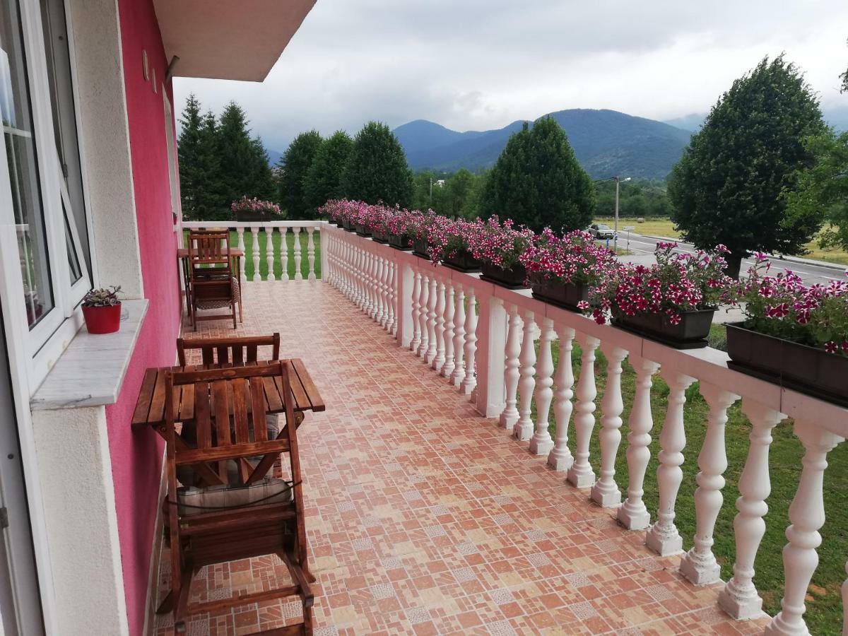 House Rapo Hotel Korenica Exterior photo